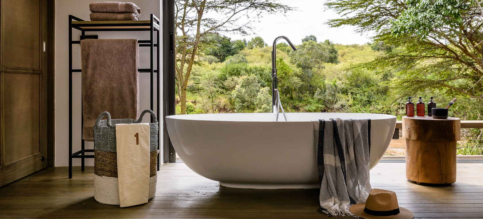 Ванная комната в номере в отеле&nbsp;Olonana Sanctuary Mara