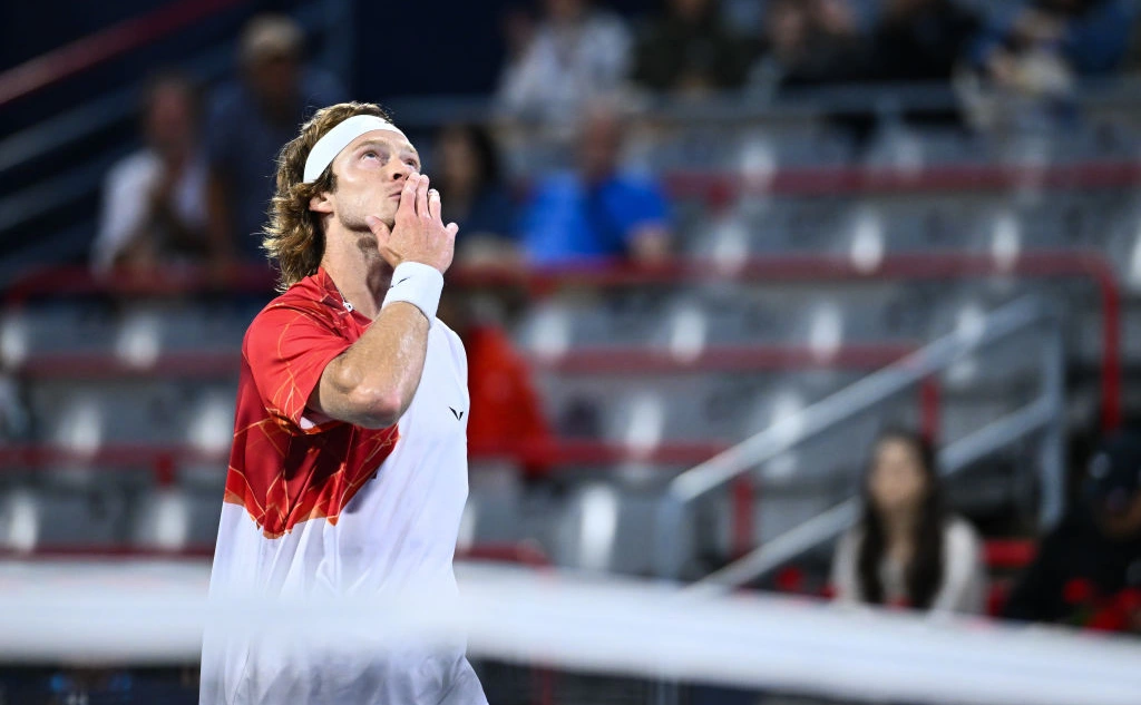 Minas Panagiotakis / Getty Images