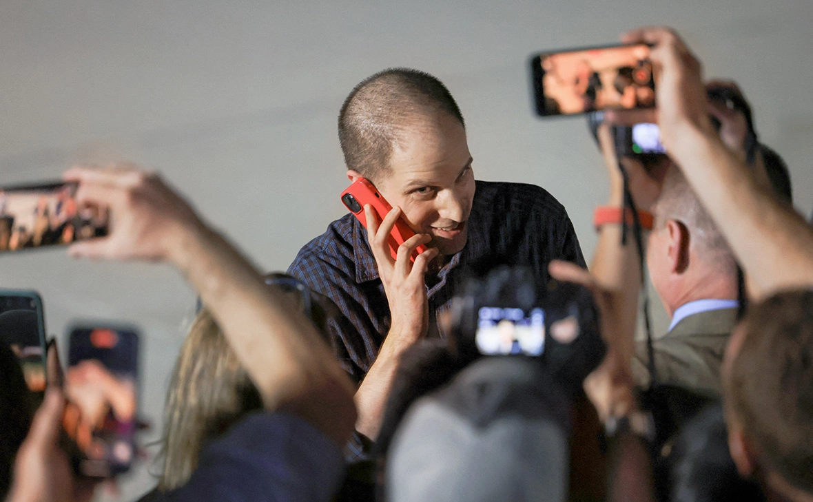 Kevin Mohatt / Reuters