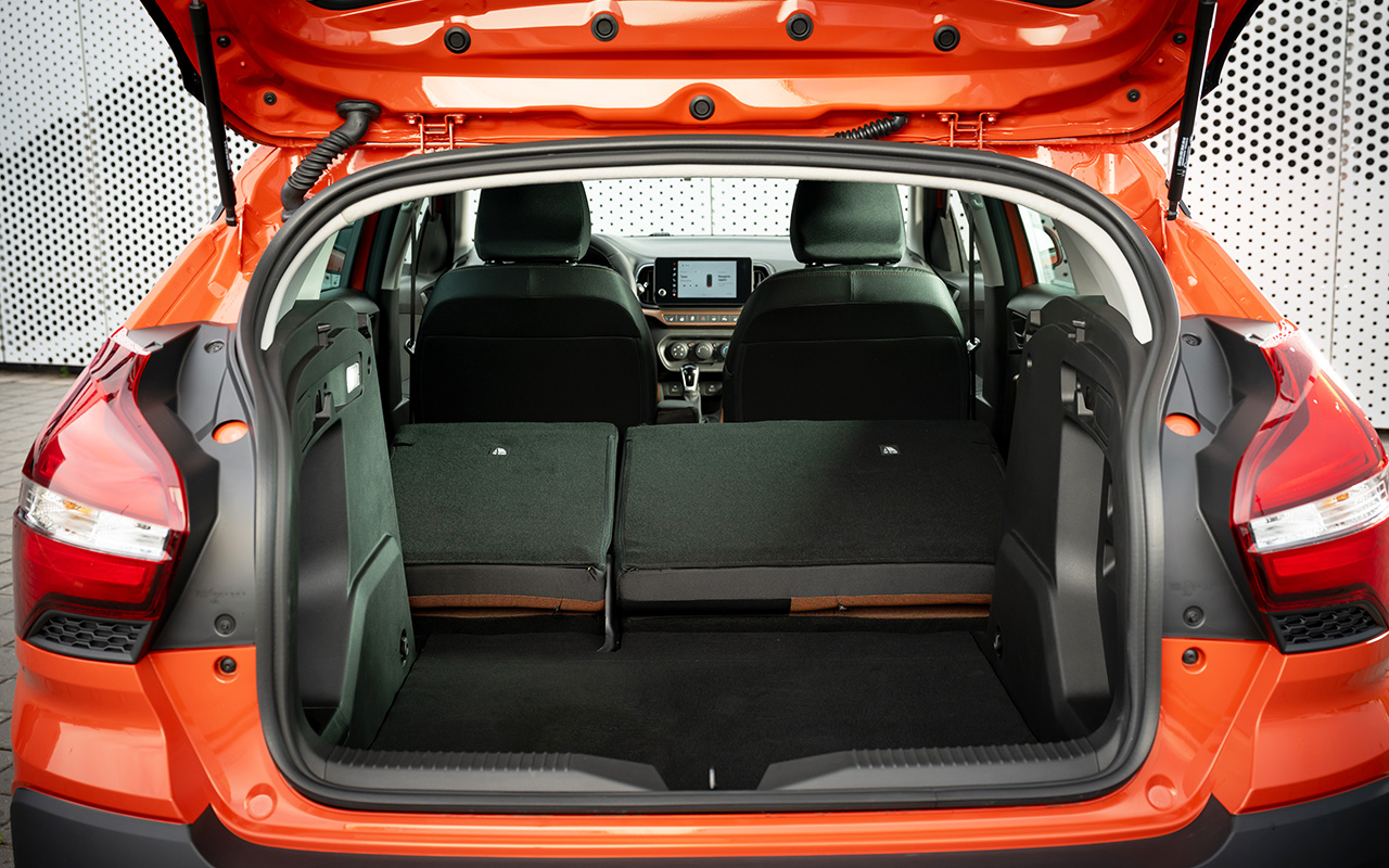 Lada Iskra SW Cross