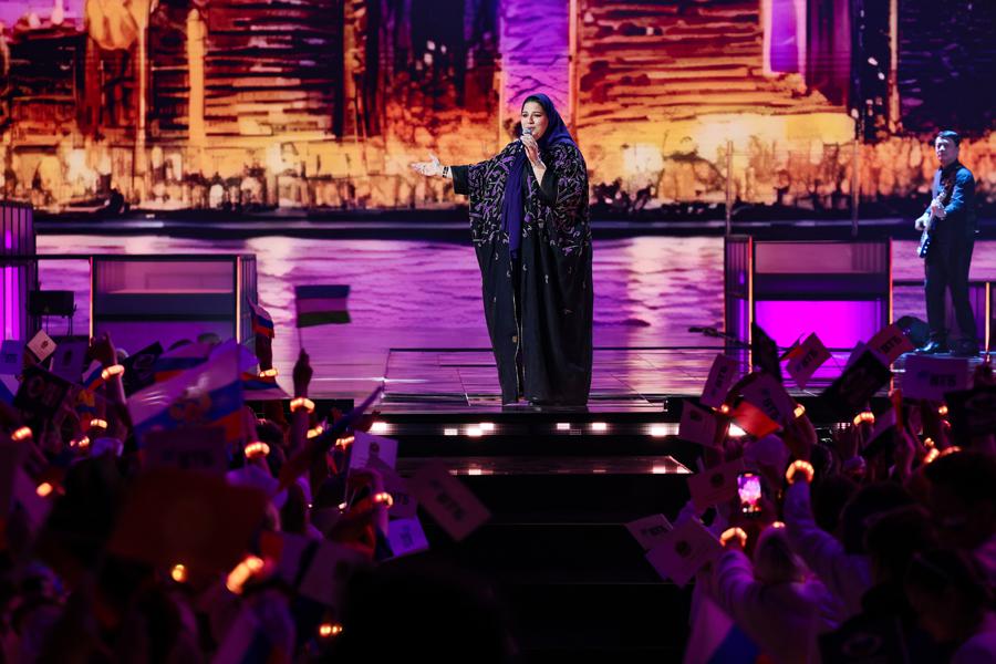 Певица Дана Аль-Мир, представляющая Катар на Международном музыкальном конкурсе «Интервидение» 2025, в концертном зале «Live Арена»