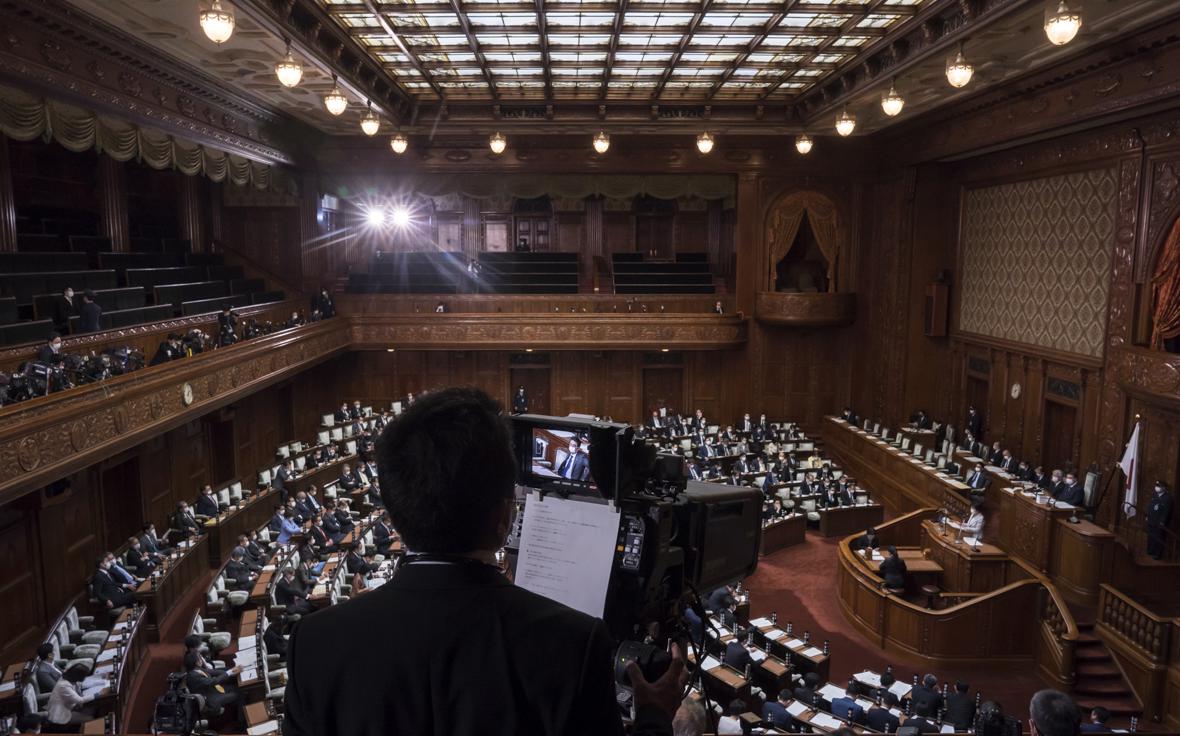 В правительстве Японии высказались за обладание ядерным оружием