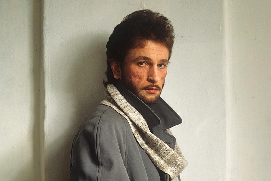 23 апреля Петроградский районный суд Санкт-Петербурга спустя 34 года вынес обвинительный приговор по делу об убийстве в 1991 году певца и композитора Игоря Талькова. К 13 годам лишения свободы был&nbsp;приговорен его концертный директор Валерий&nbsp;Шляфман, который уже много лет живет в Израиле.

По данным следствия,&nbsp;Шляфман в ходе перепалки за кулисами концертного зала в Санкт-Петербурге вырвал револьвер у концертного директора певицы Азизы Игоря Малахова. В него Шляфман и попытался выстрелить, но попал в Талькова. Певец&nbsp;скончался на месте.