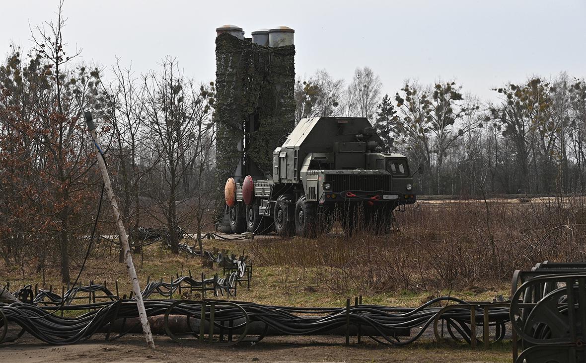 Армия Белоруссии получила еще один ЗРК С-400 — РБК