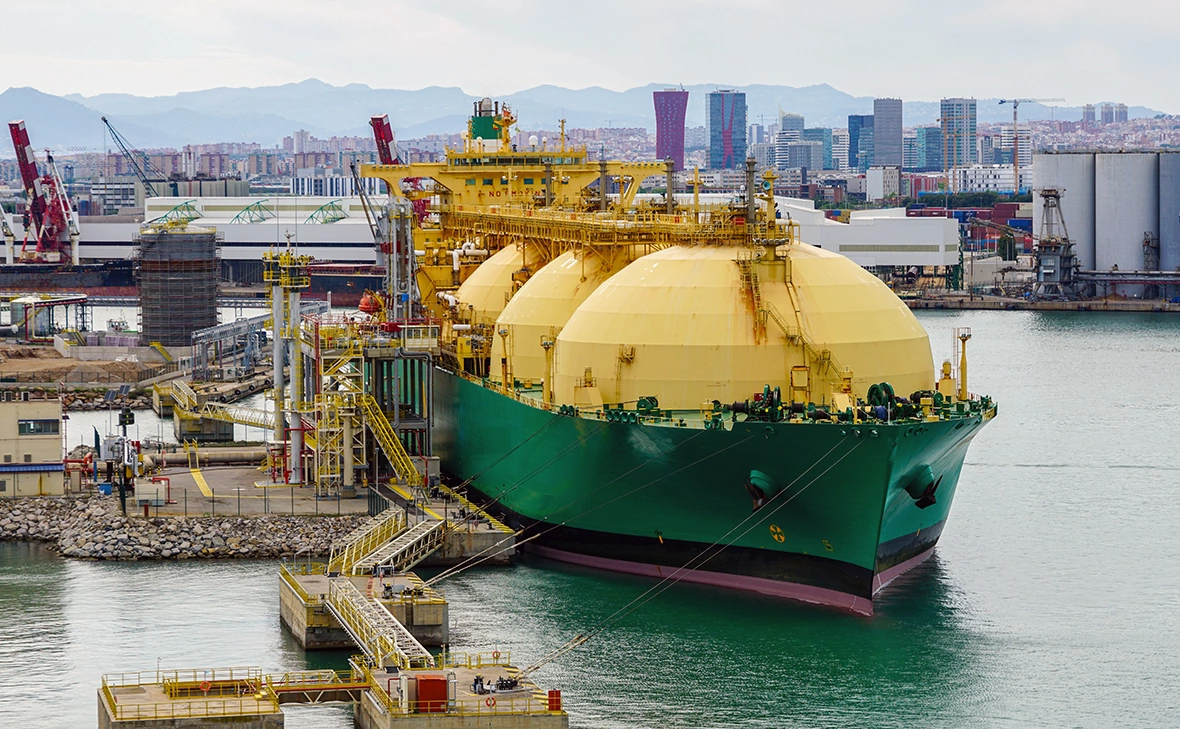 Zigmunds Dizgalvis / Shutterstock