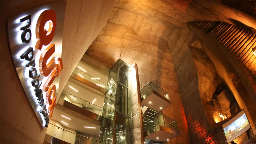 Паркинг Quick Morelli &mdash; дизайнерский объект. Здесь природные формы гармонично дополнены высокотехнологичными конструкциями