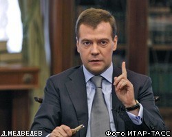 Д.Медведев объяснит свои решения, заявленные на съезде ЕР, по главным ТВ-каналам страны 