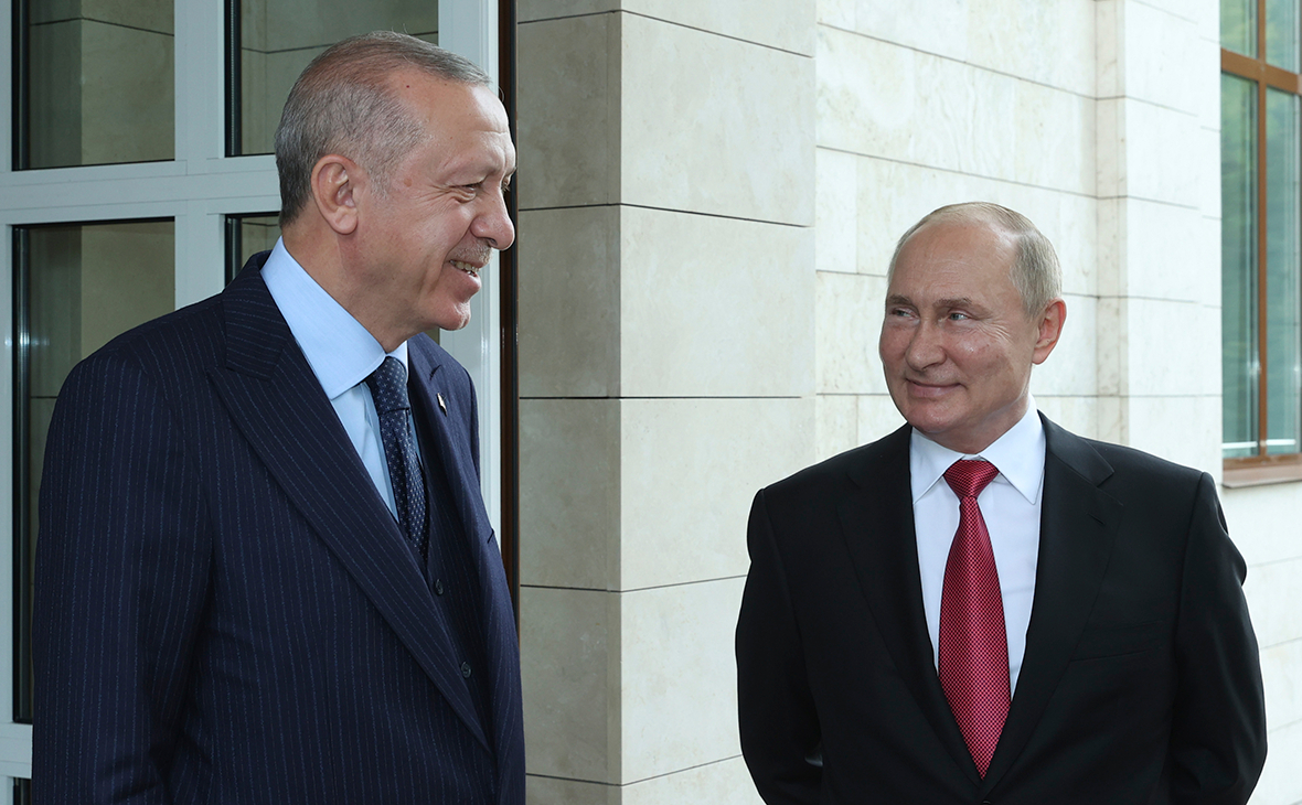Реджеп Тайип Эрдоган и&nbsp;Владимир Путин (слева направо)
