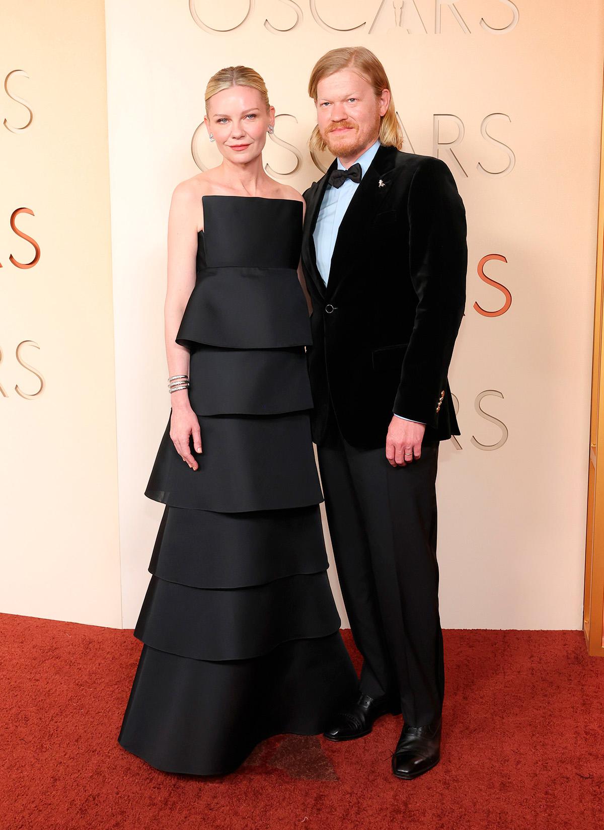 Кирстен Данст и Джесси Племонс