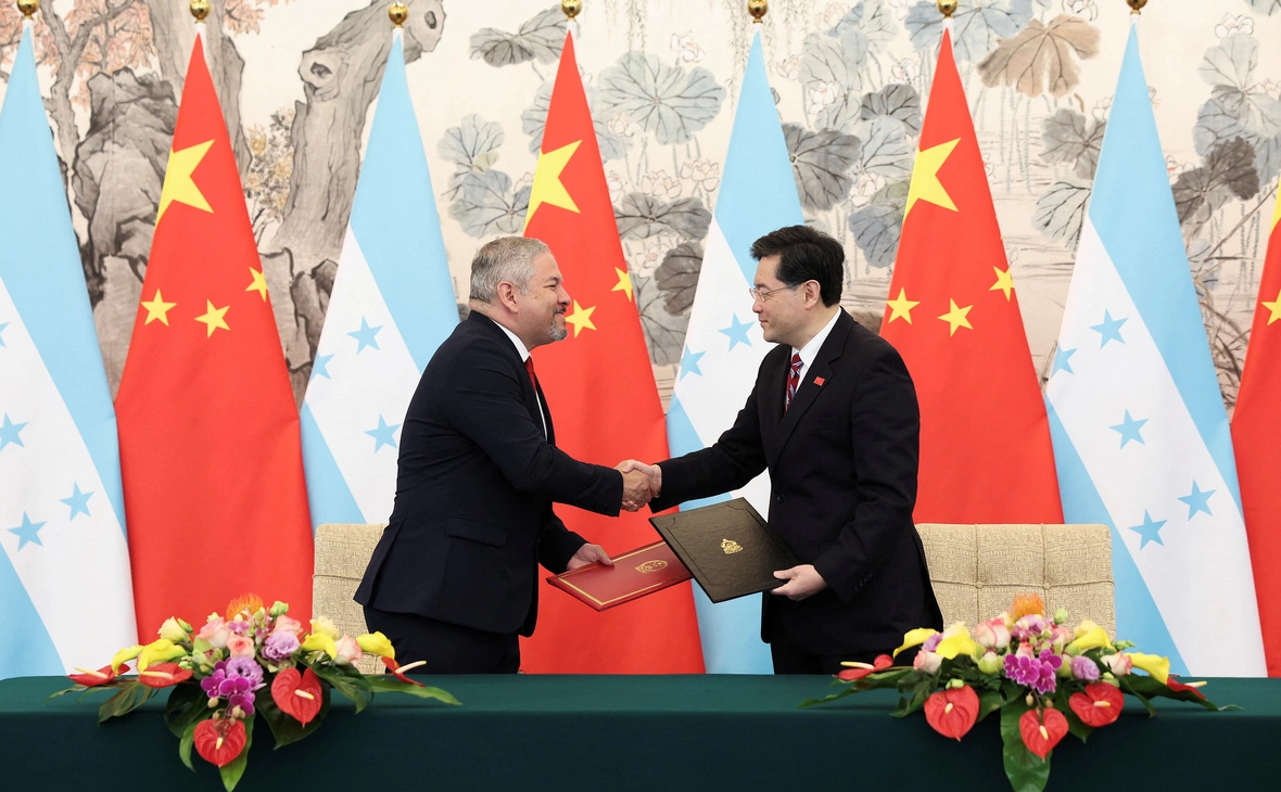 Lintao Zhang / Reuters