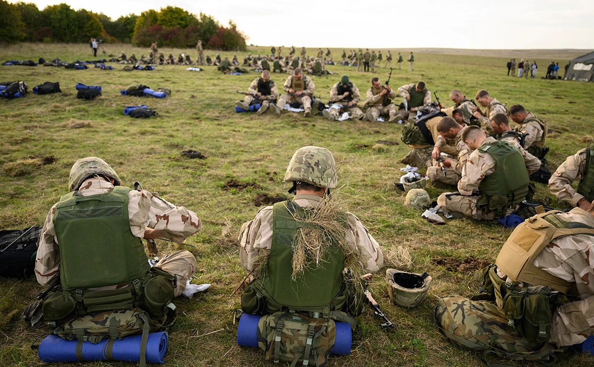 Leon Neal / Getty Images