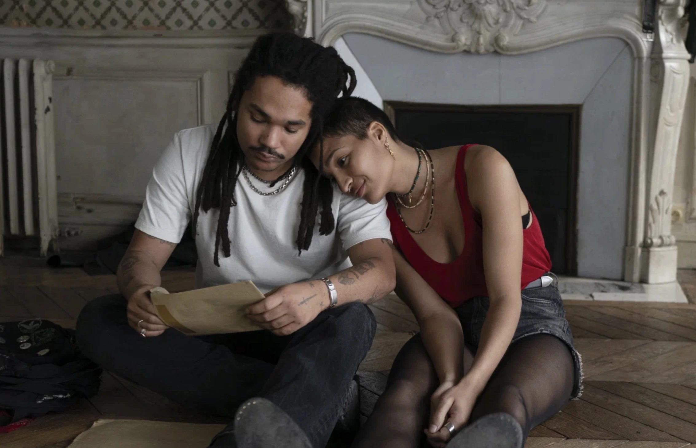 Кадр из фильма «Отец мать сестра брат»