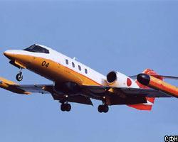 Японский военный самолет упал на военную базу США