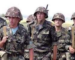 Украинские солдаты возвращаются из Ирака домой