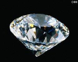 Таможня Украины изъяла 2 кг алмазов из Москвы