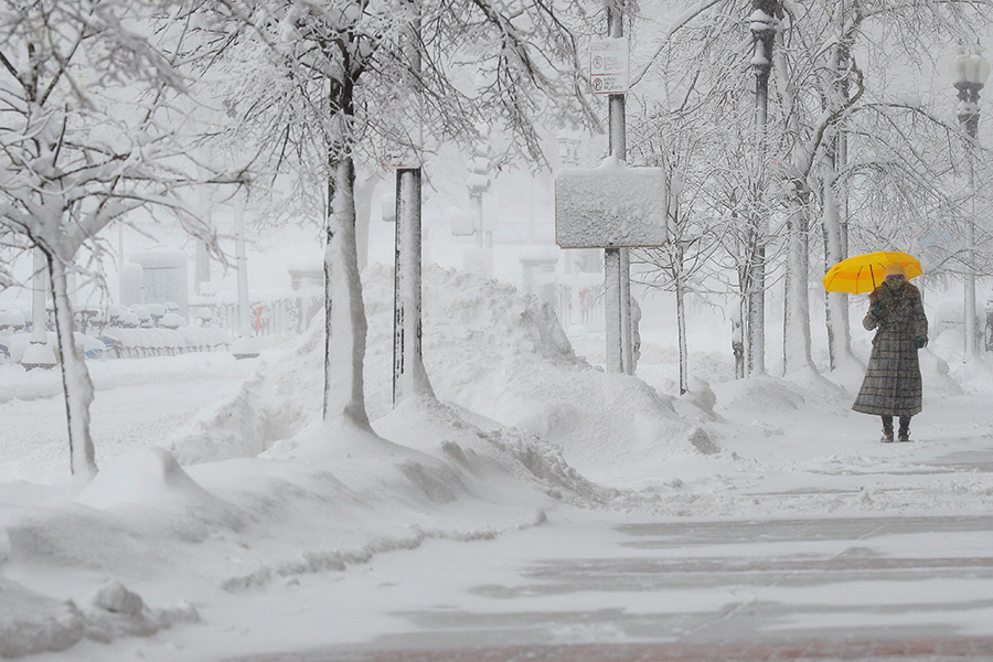Для Бостона этот снегопад стал&nbsp;самым сильным за последние три года. Рекорд был зафиксирован в городе Бингхэмтон, штат Нью-Йорк, там&nbsp;выпало 114 см осадков, это рекорд для декабря за все время наблюдений