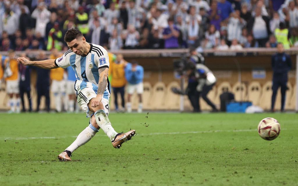 Чемпиона мира по футболу из сборной Аргентины обвинили в изнасиловании