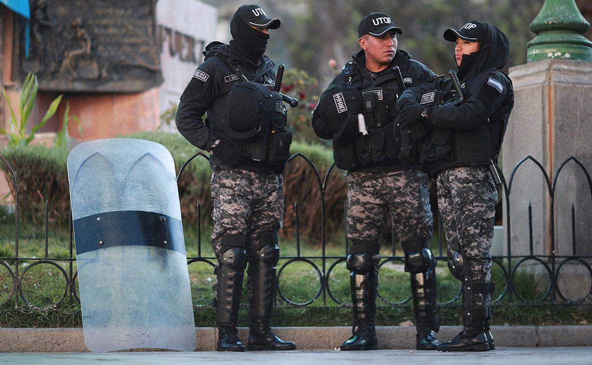 Henry Romero / Reuters