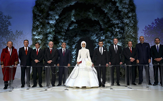 Свадьба&nbsp;младшей дочери президента Турции Реджепа Тайипа Эрдогана Сумейе и сына турецкого бизнесмена Сельчука Байрактара


