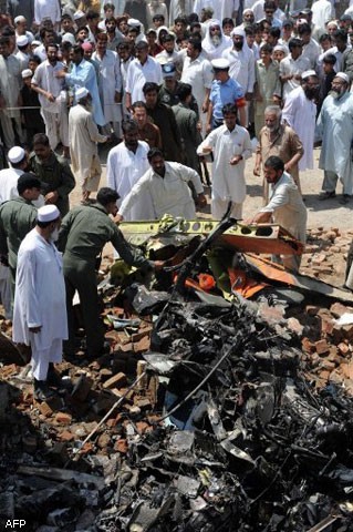 В Пакистане столкнулись самолеты