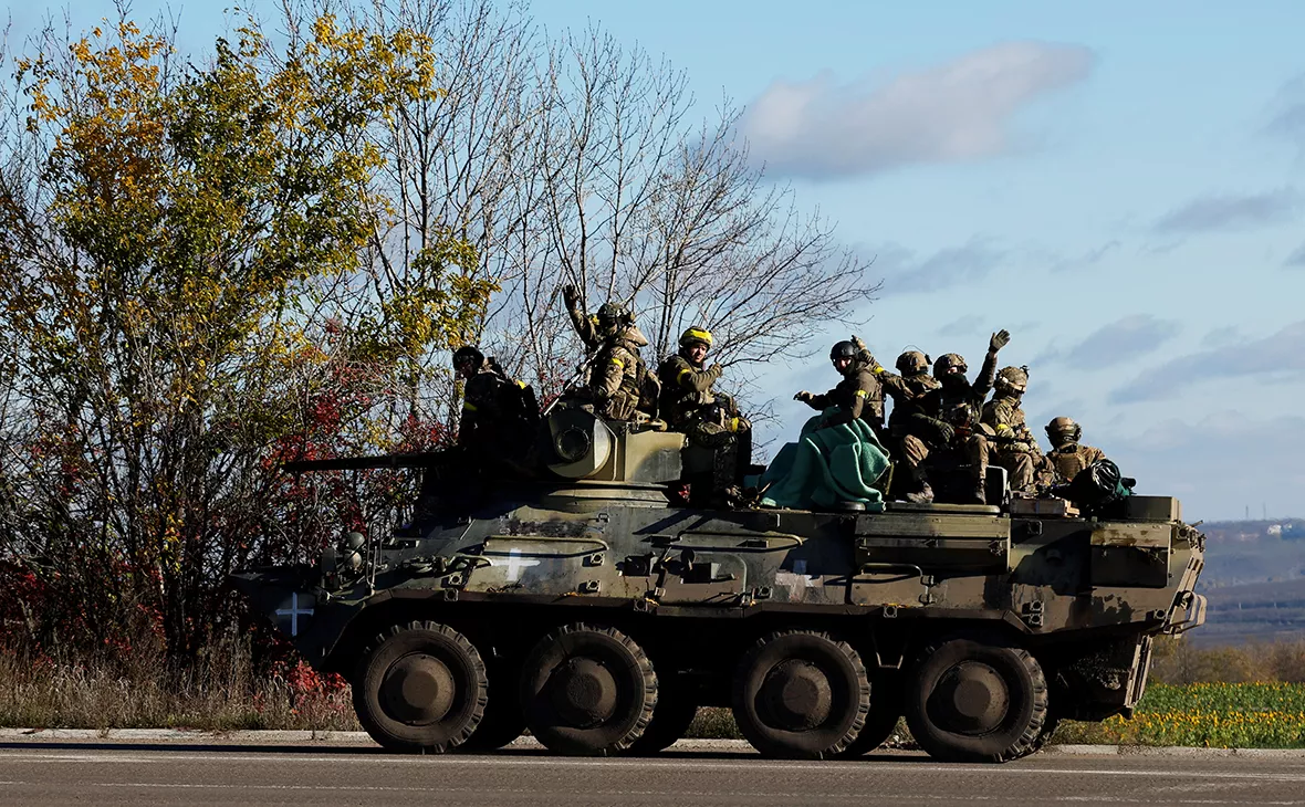 Clodagh Kilcoyne / Reuters