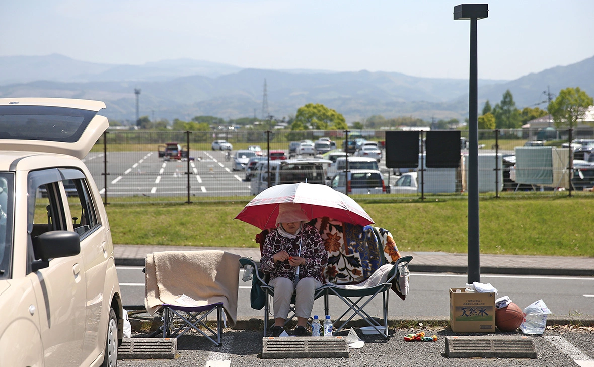 Carl Court / Getty Images