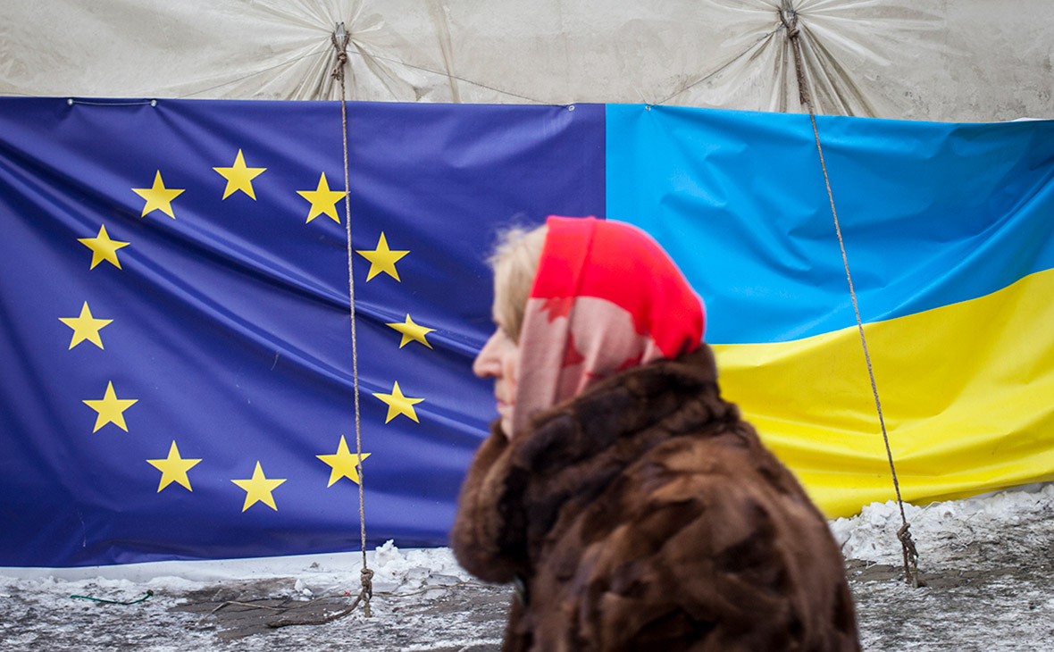 Посол ЕС назвал два критерия оценки Украины для вступления в союз"/>













