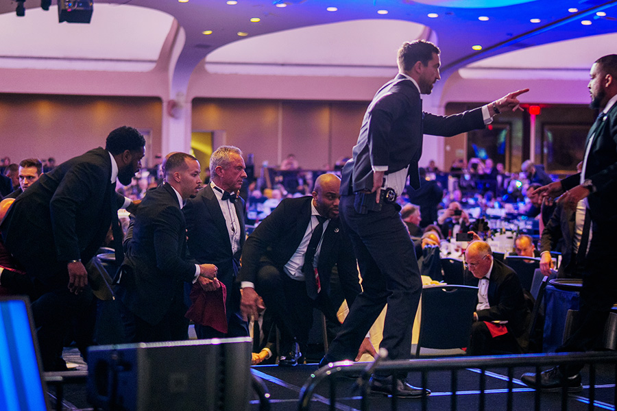 Andrew Harnik / Getty Images