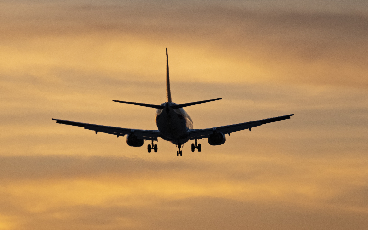 Греческий Boeing без разрешения прилетел в Кишинев и был задержан