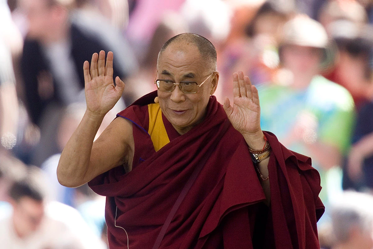 <p>На фото: духовный лидер последователей тибетского буддизма&nbsp;Далай-лама&nbsp;XIV</p>