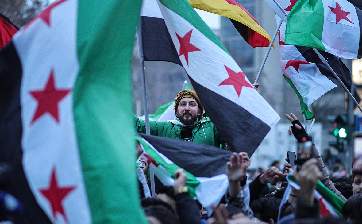 Omer Messinger / Getty Images