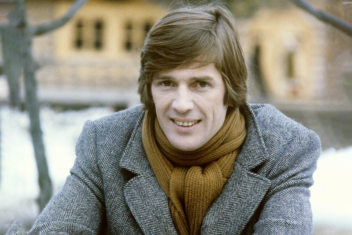 Александр Абдулов в 1982 году