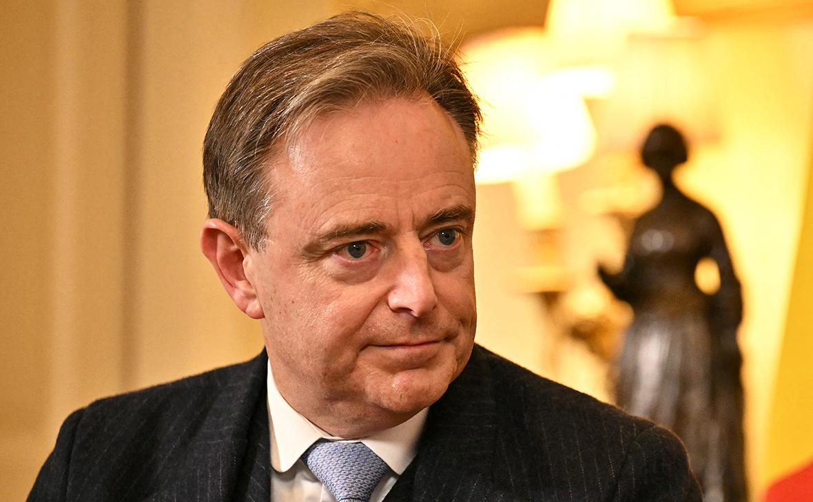 Барт де Вевер