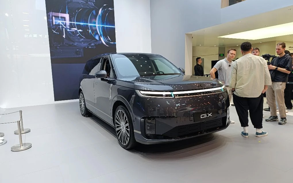 Xpeng GX