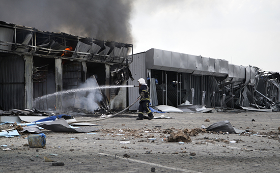 Последствия обстрелов в Донецке, 3 июня 2015 года