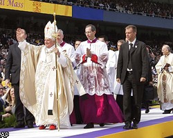 Бенедикт XVI завершил визит в США 