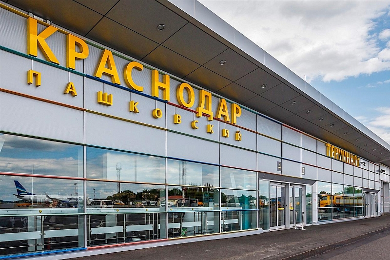 Аэропорты Кубани пока не отменят все зарубежные рейсы из-за коронавируса