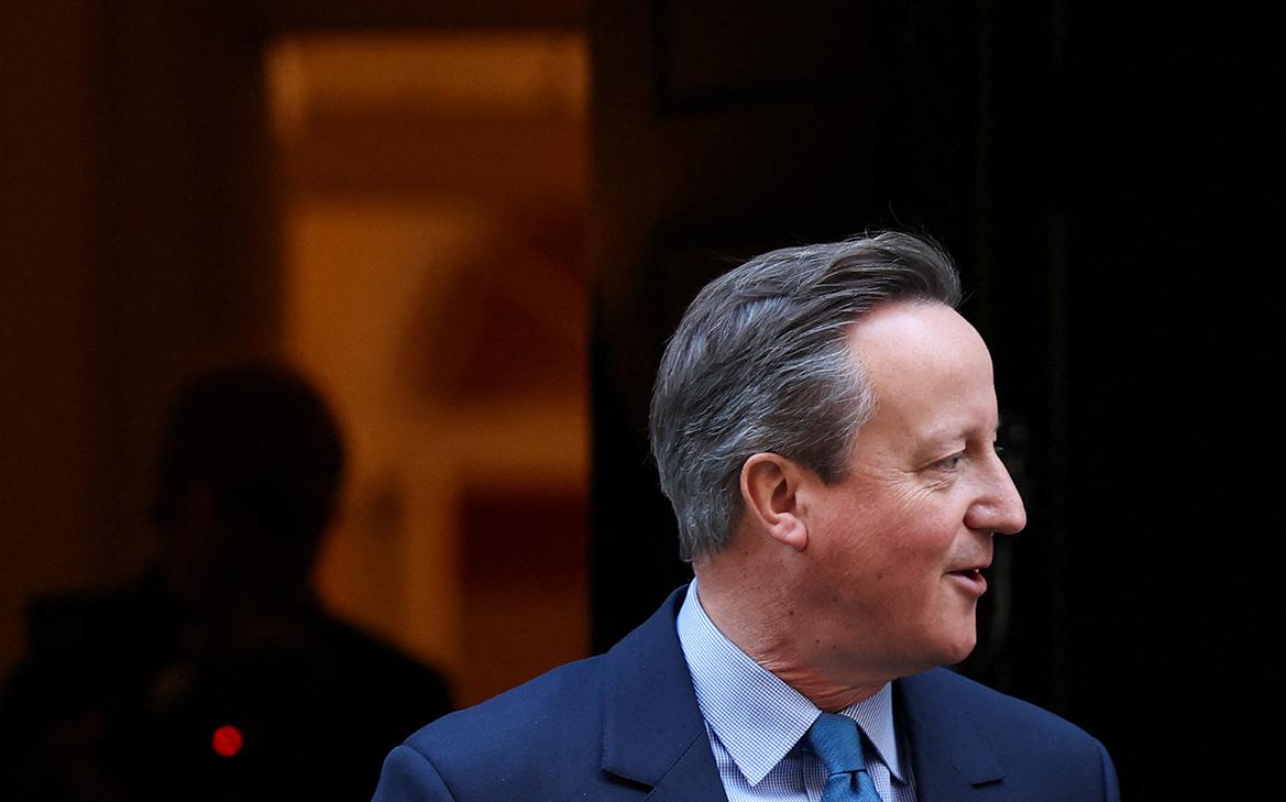 Почему возвращение Кэмерона в большую политику вызвало споры среди тори