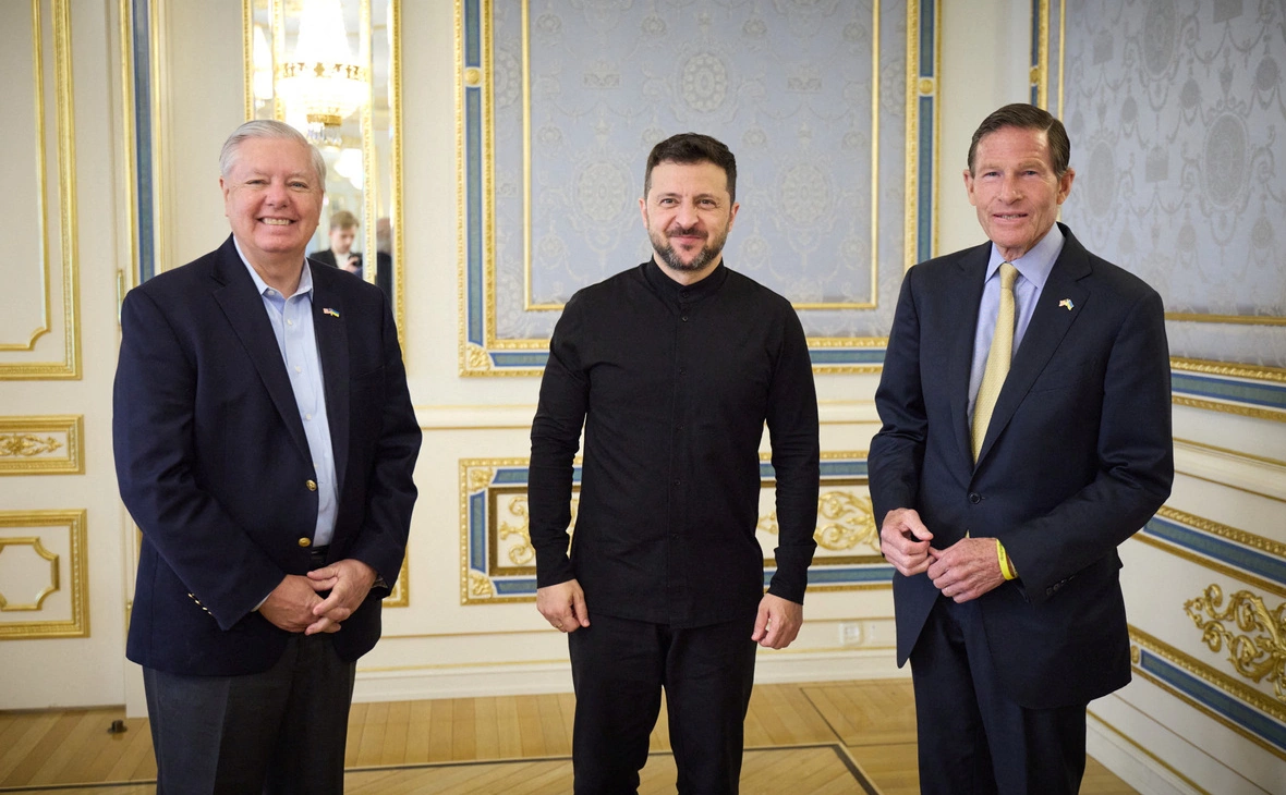 Ukrainian Presidential Press Service / Reuters