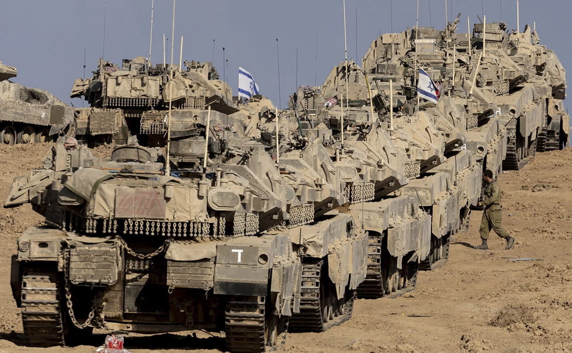 Amir Levy / Getty Images