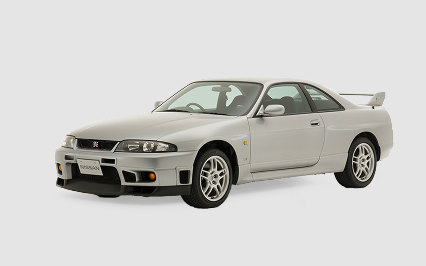 Nissan Skyline GT-R R33 продается в России в единственном экземпляре, в отличие от гражданских версий