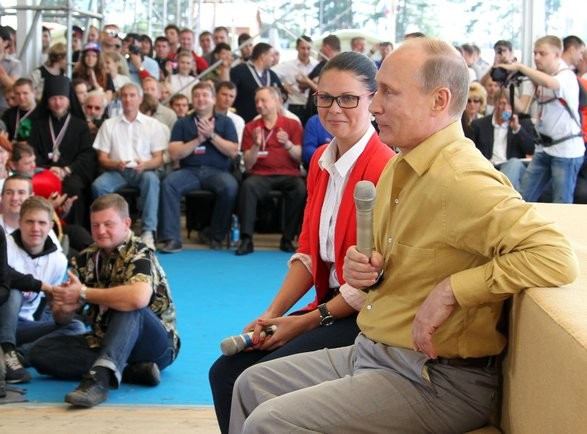 В.Путин "приводнился" на "Селигере"