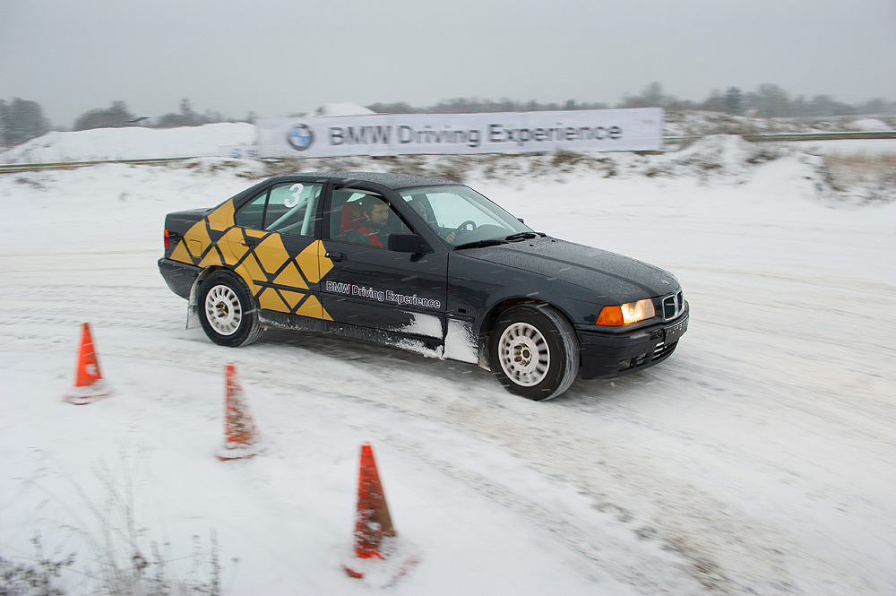 Школа вождения BMW: курс на ралли