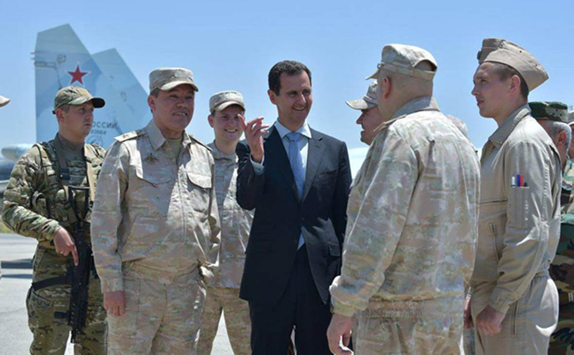 Башар Асад&nbsp;(в центре)


