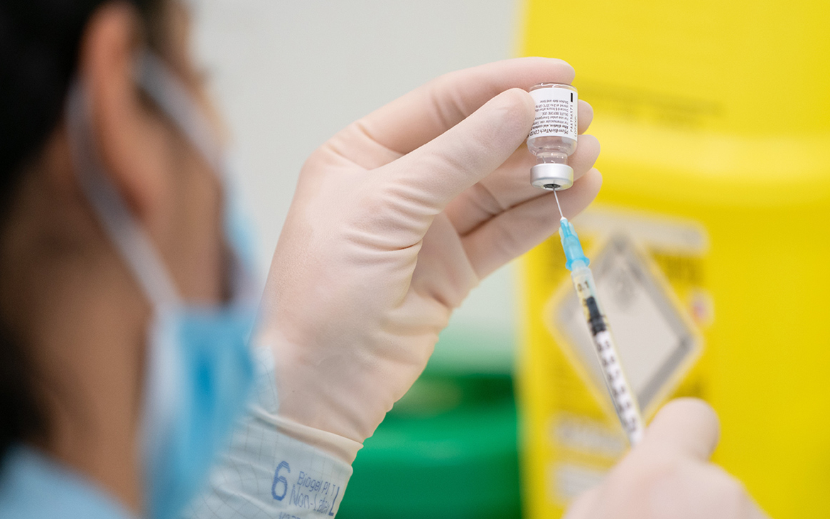 Pfizer обнаружила поддельную вакцину от COVID-19 в Мексике и Польше