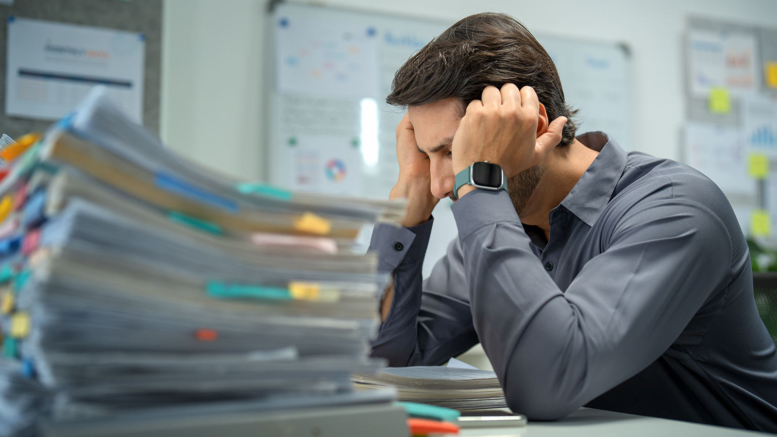 Сотрудники начали больше держаться за работу. Что такое тренд job hugging