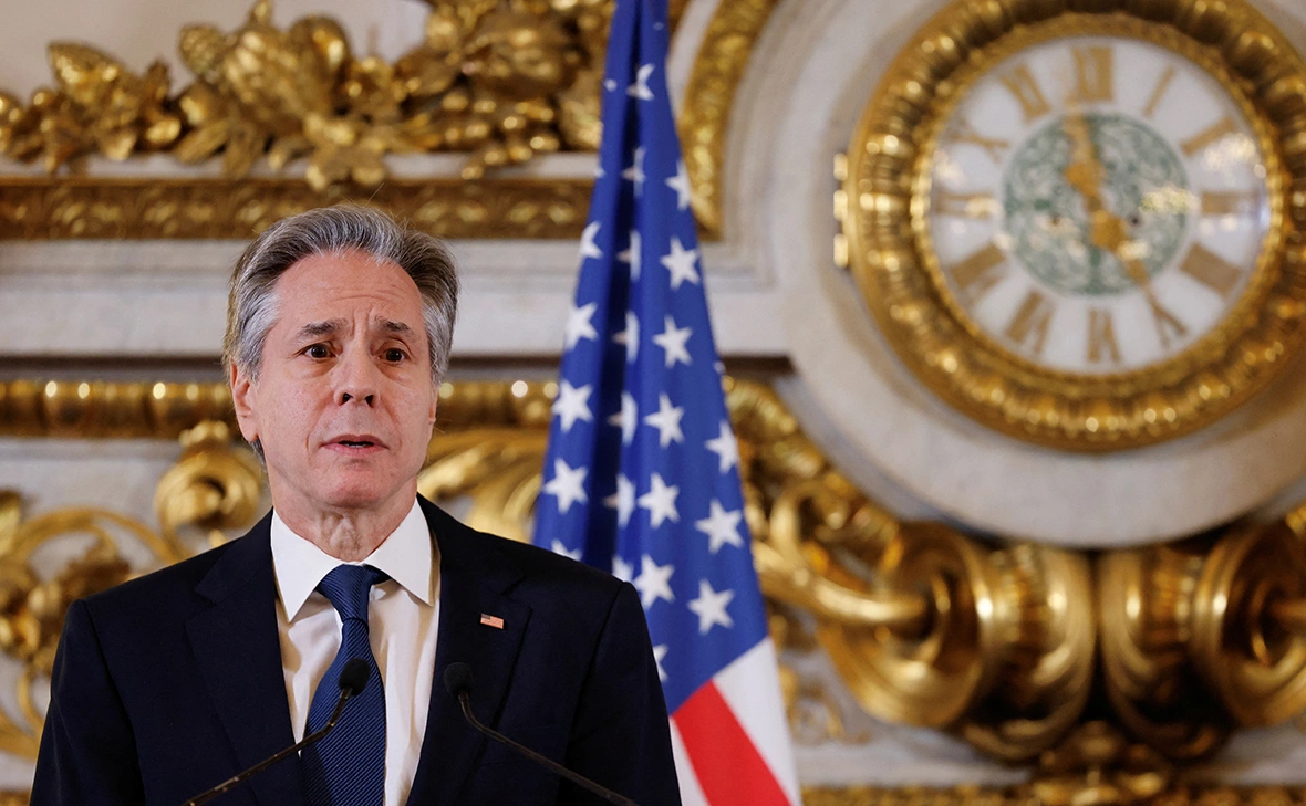 Ludovic Marin / Reuters