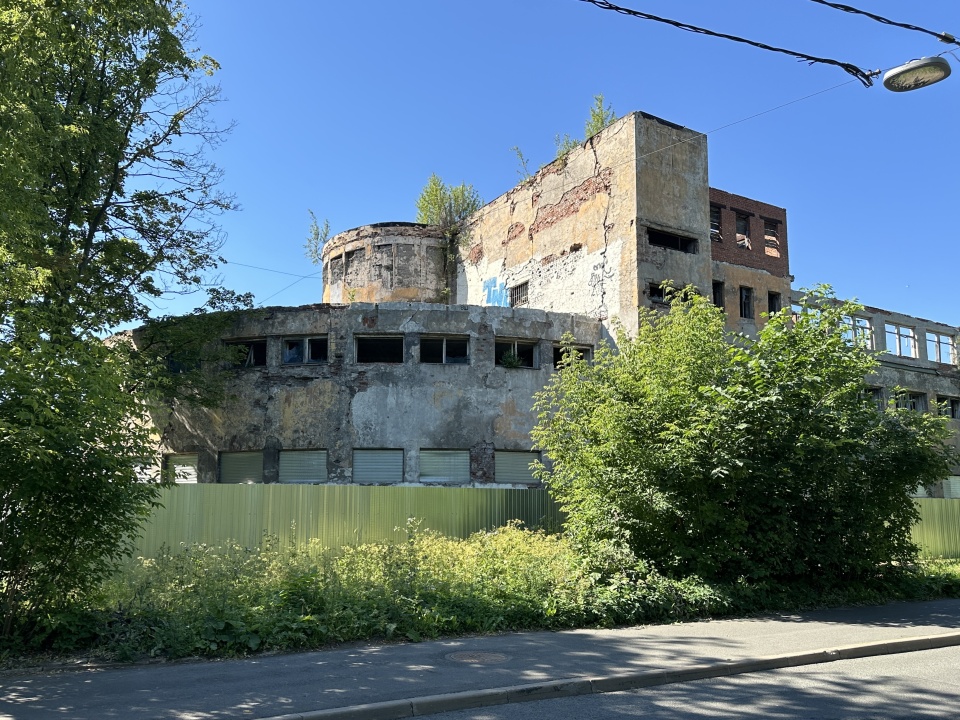 Здание Ушаковских бань