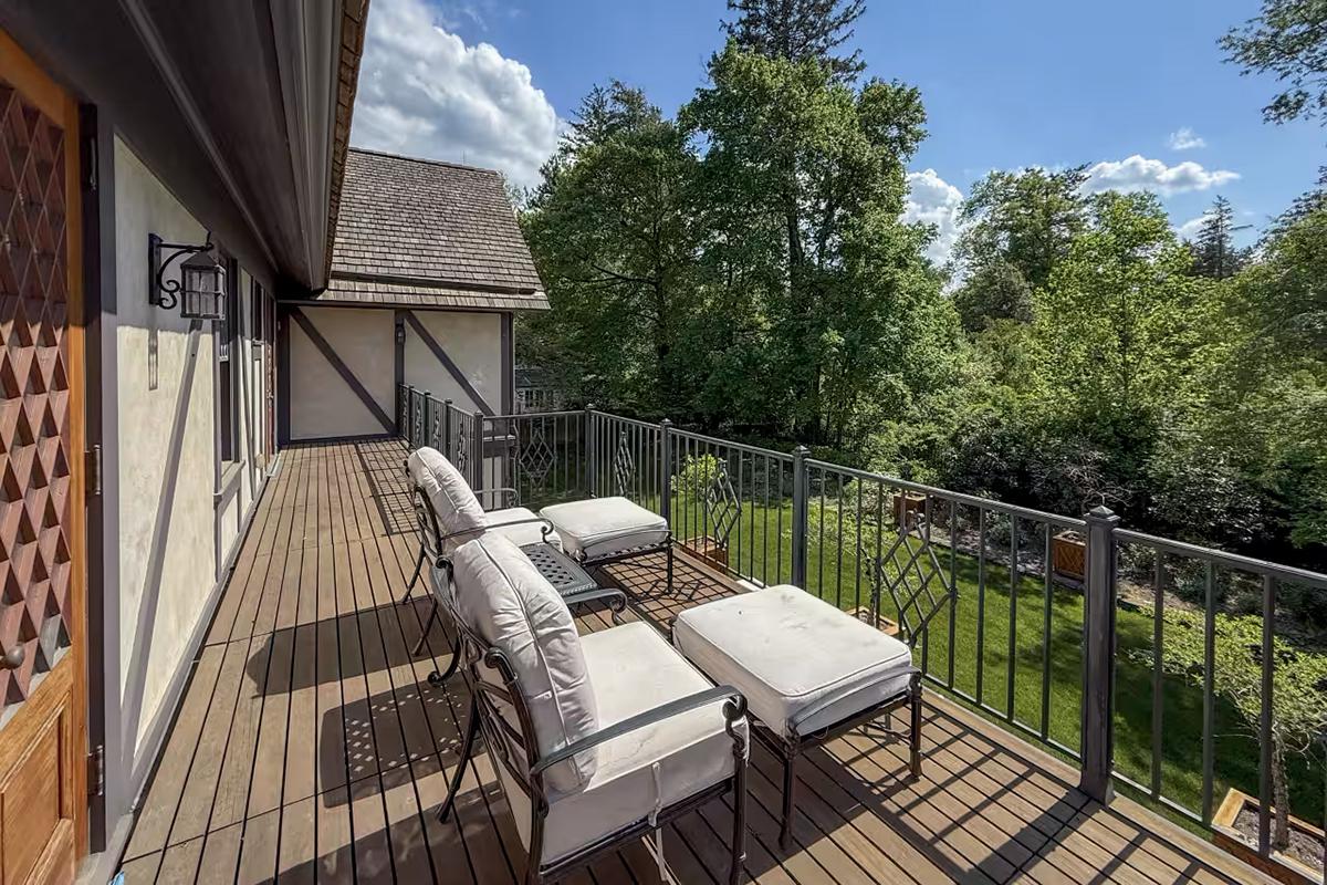 Фото: Callaway Henderson Sotheby’s International Realty