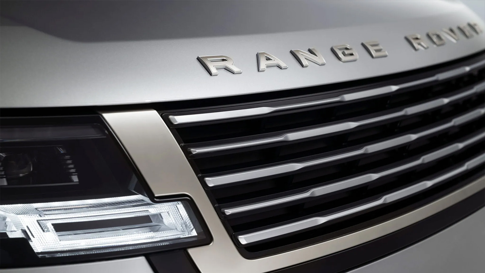 Range Rover SV Ultra